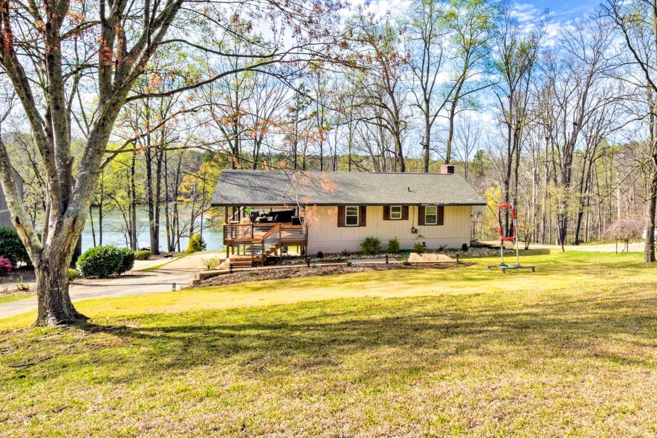 Townville Lake House With Private Dock, Kayaks! Fair Play Exterior photo