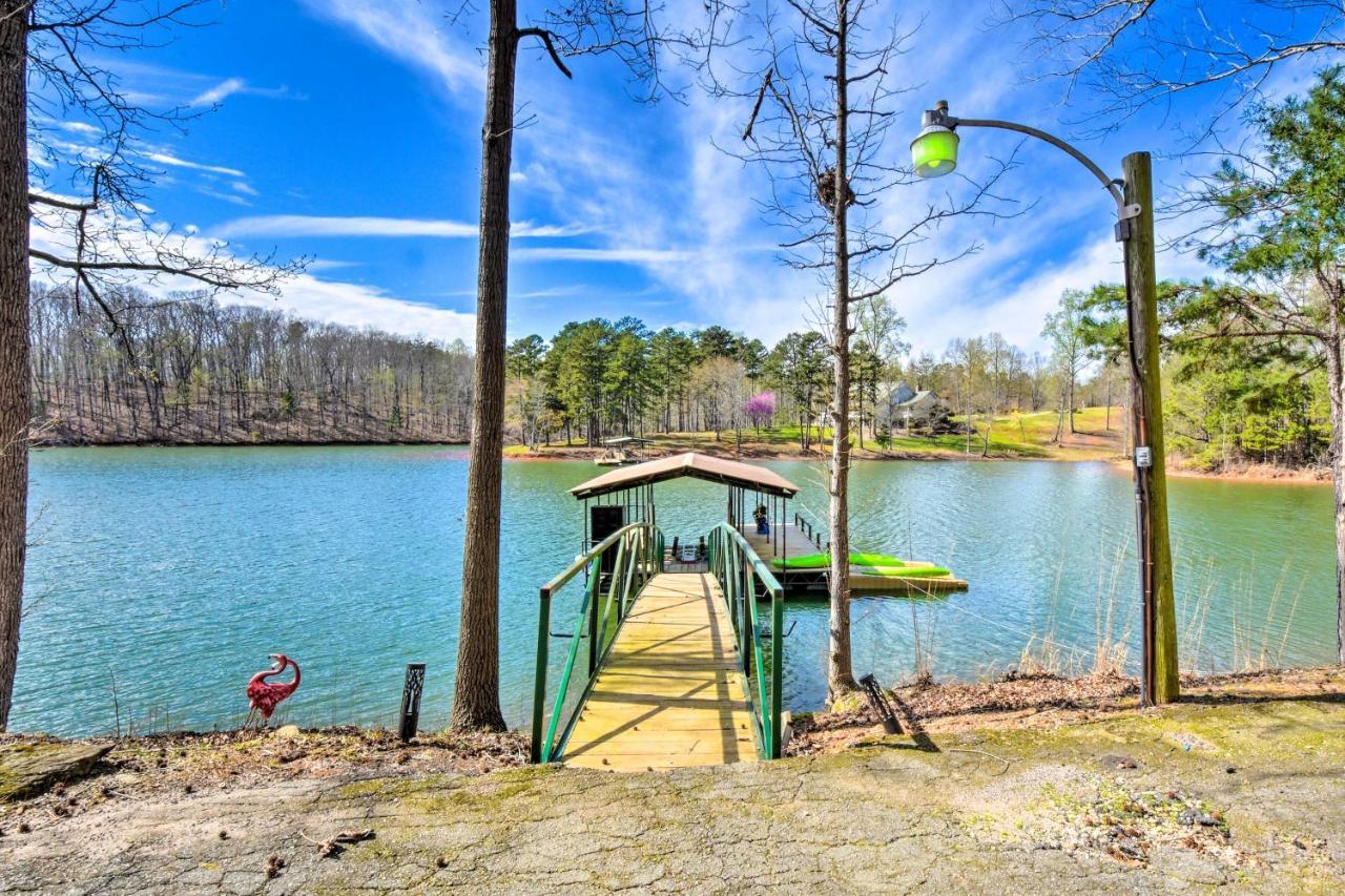 Townville Lake House With Private Dock, Kayaks! Fair Play Exterior photo